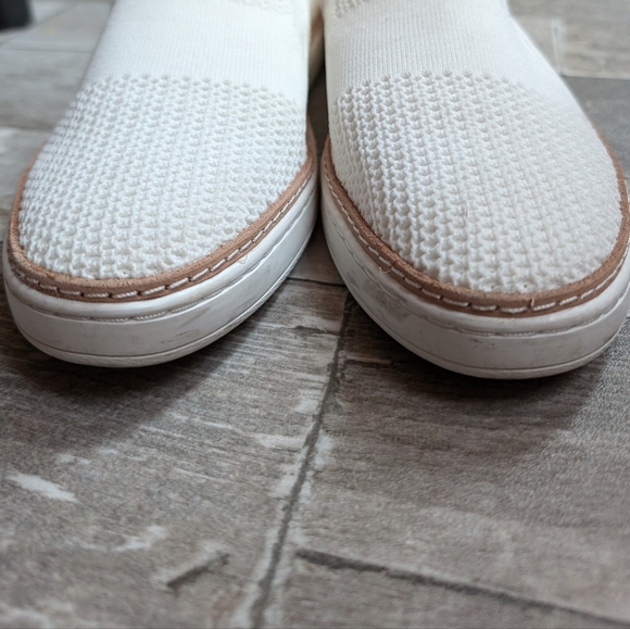 UGG Knit White Australia Sammy Slip On Women's Sneaker Size 10 - Picture 8 of 10